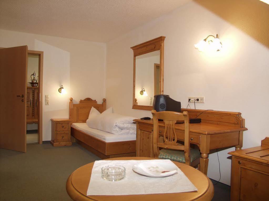 Hotel Roessle Furstenberg  Exteriör bild